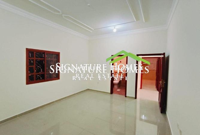 52453183 - Property Image 2