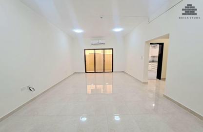 Apartment - 2 - 2 for rent in Asim Bin Omar Street - Al Mansoura - Doha