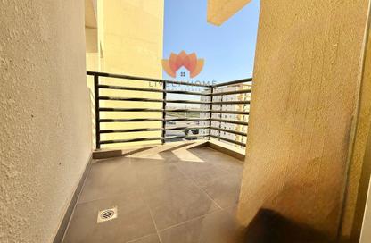 Apartment - 2 Bedrooms - 2 Bathrooms for rent in R-19 Building - Al Erkyah City - Lusail Apartment - 2 Bedrooms - 2 Bathrooms for rent in R-19 Building - Al Erkyah City - Lusail