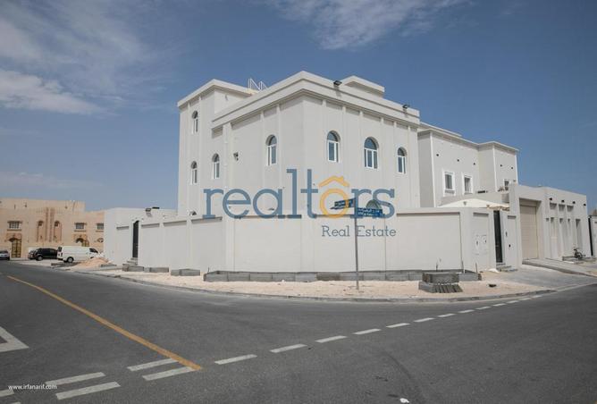 52272410 - Property Image 3