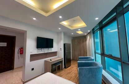Apartment - Studio - 1 Bathroom for rent in Al Sadd Road - Al Sadd - Doha