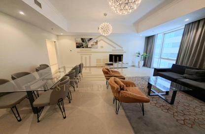 Apartment - 2 Bedrooms - 3 Bathrooms for rent in West Bay Tower - West Bay - West Bay - Doha