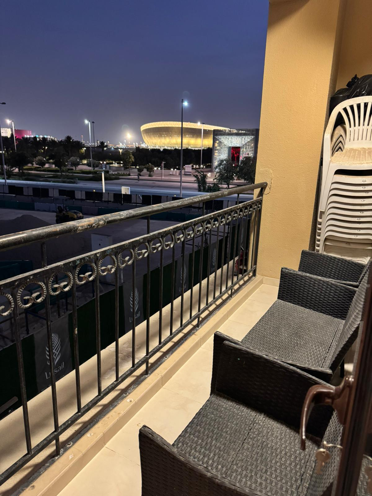 LUXURIOUS 2 BHK FF WITH BALCONY AVAILABLE thumbnail 12
