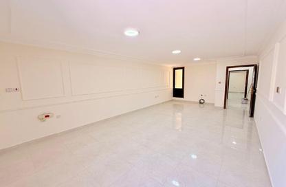 Villa - 5 Bedrooms - 5 Bathrooms for rent in Old Airport Residential Apartments - Old Airport Road - Doha