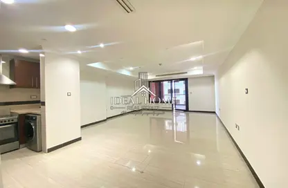 شقة - 1 حمام للايجار في طريق بورتو الغربي - بورتو أرابيا - جزيرة اللؤلؤة - الدوحة شقة - 1 حمام للايجار في طريق بورتو الغربي - بورتو أرابيا - جزيرة اللؤلؤة - الدوحة