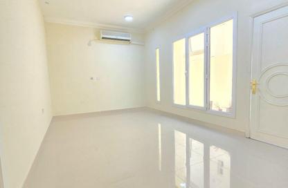 Apartment - 1 Bedroom - 1 Bathroom for rent in Al Luqta - Al Luqta - Doha Apartment - 1 Bedroom - 1 Bathroom for rent in Al Luqta - Al Luqta - Doha