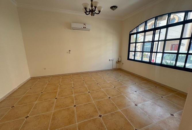 55680072 - Property Main Image