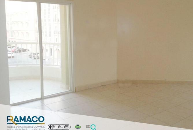 54929198 - Property Image 2
