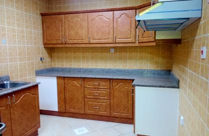 Apartment - 2 - 2 for rent in Salaja Street - Doha Al Jadeed - Doha