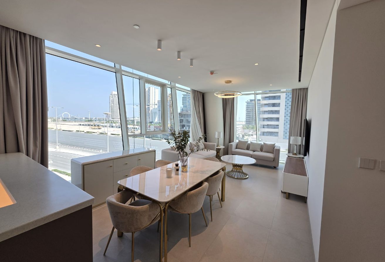 Stunning 2BR Unit Overlooking the City Skyline Now