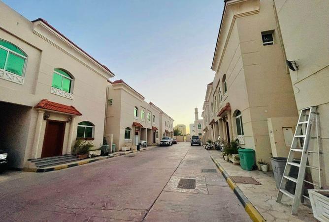 1006879 - Property Image 2