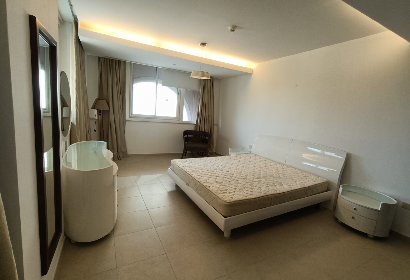 Prime 110SQM Luxury 1BHK | All-Inc + 1 Month Free thumbnail 4