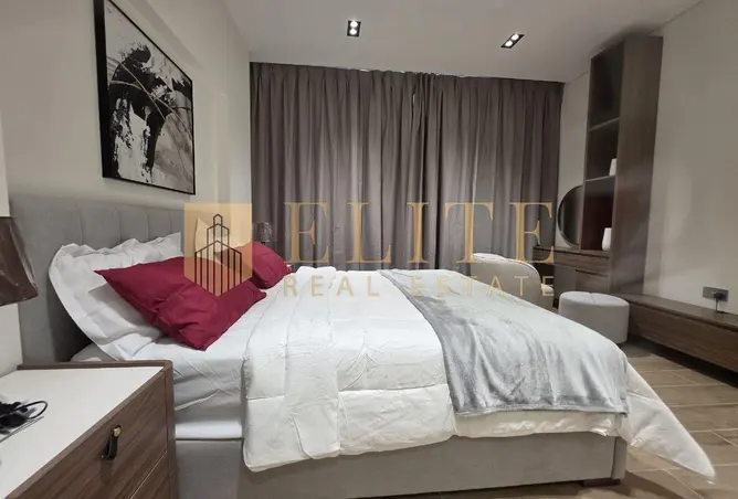 63701387 - Property Image 2
