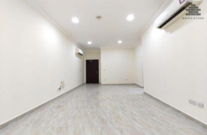 Apartment - 2 - 2 for rent in Muntazah 7 - Al Muntazah - Doha