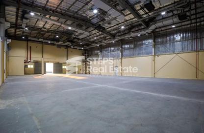 Warehouse - Studio - 1 for rent in Industrial Area 4 - Industrial Area - Industrial Area - Doha