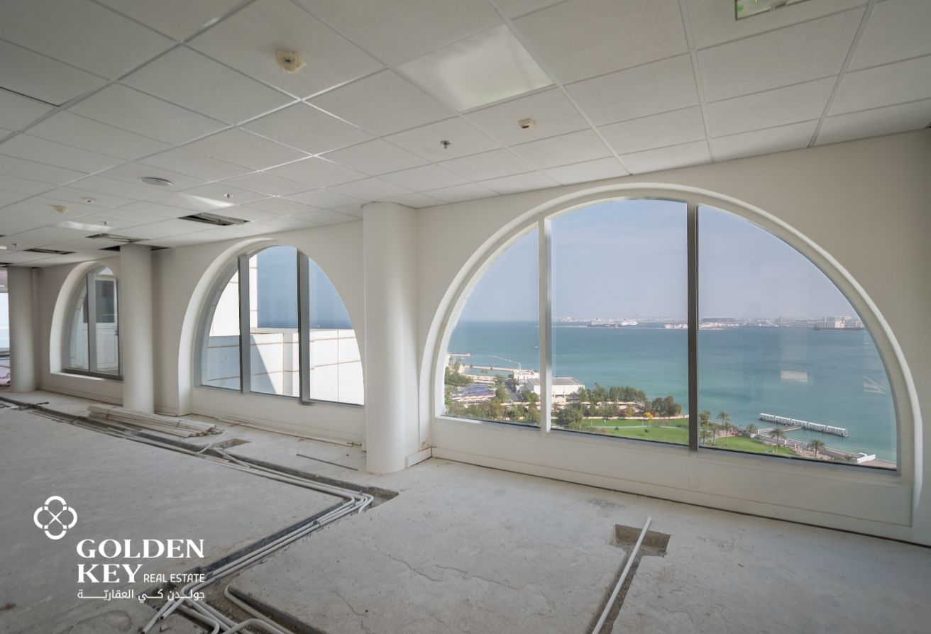 Office Space with Balcony and Sea View | West bay