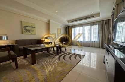 Apartment - 1 Bedroom - 2 Bathrooms for rent in East Porto Drive - Porto Arabia - The Pearl Island - Doha