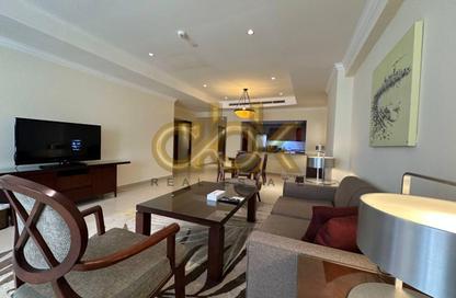 Apartment - 1 Bedroom - 2 Bathrooms for rent in East Porto Drive - Porto Arabia - The Pearl Island - Doha