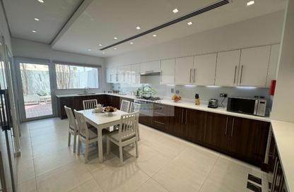 Villa - 5 - 6 for rent in Aspire Zone - Al Waab - Doha