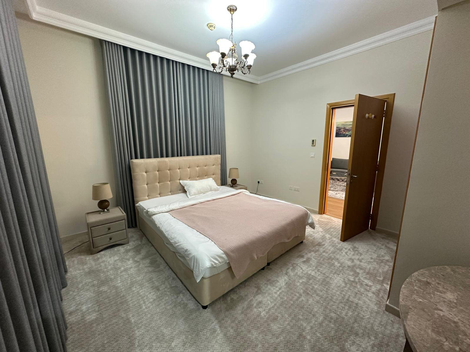 LUXURY 1BEDROOM FULLY FURNISHED APARTMENT thumbnail 7