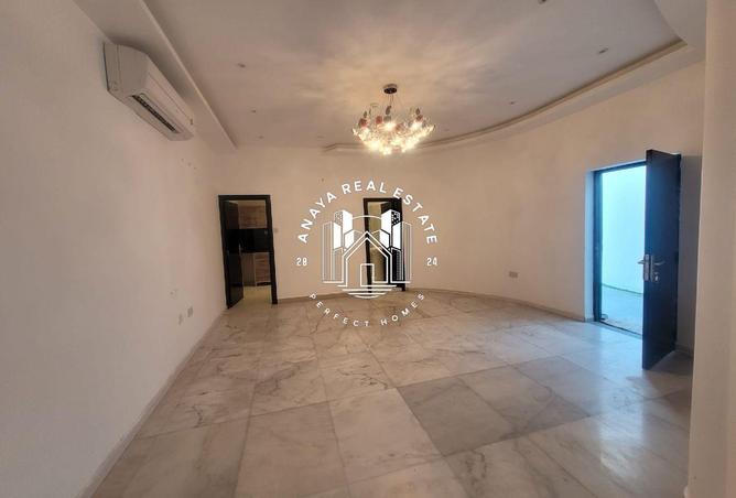 1021013 - Property Image 3