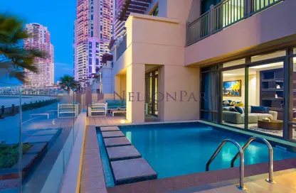 Villa - 5 Bedrooms - 5 Bathrooms for rent in Abraj Bay - Abraj Quartiers - The Pearl Island - Doha Villa - 5 Bedrooms - 5 Bathrooms for rent in Abraj Bay - Abraj Quartiers - The Pearl Island - Doha