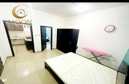 Apartment - Studio - 1 Bathroom for rent in Al Nasr - Doha Apartment - Studio - 1 Bathroom for rent in Al Nasr - Doha