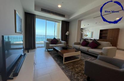 Duplex - 2 Bedrooms - 3 Bathrooms for rent in Viva East - Viva Bahriyah - The Pearl Island - Doha