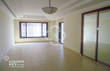 Apartment - 2 - 3 for rent in East Porto Drive - Porto Arabia - The Pearl Island - Doha Apartment - 2 - 3 for rent in East Porto Drive - Porto Arabia - The Pearl Island - Doha