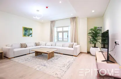Apartment - 1 Bedroom - 2 Bathrooms for rent in Giardino Apartments - The Pearl Island - Doha