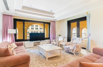 Apartment - 2 Bedrooms - 3 Bathrooms for sale in West Porto Drive - Porto Arabia - The Pearl Island - Doha