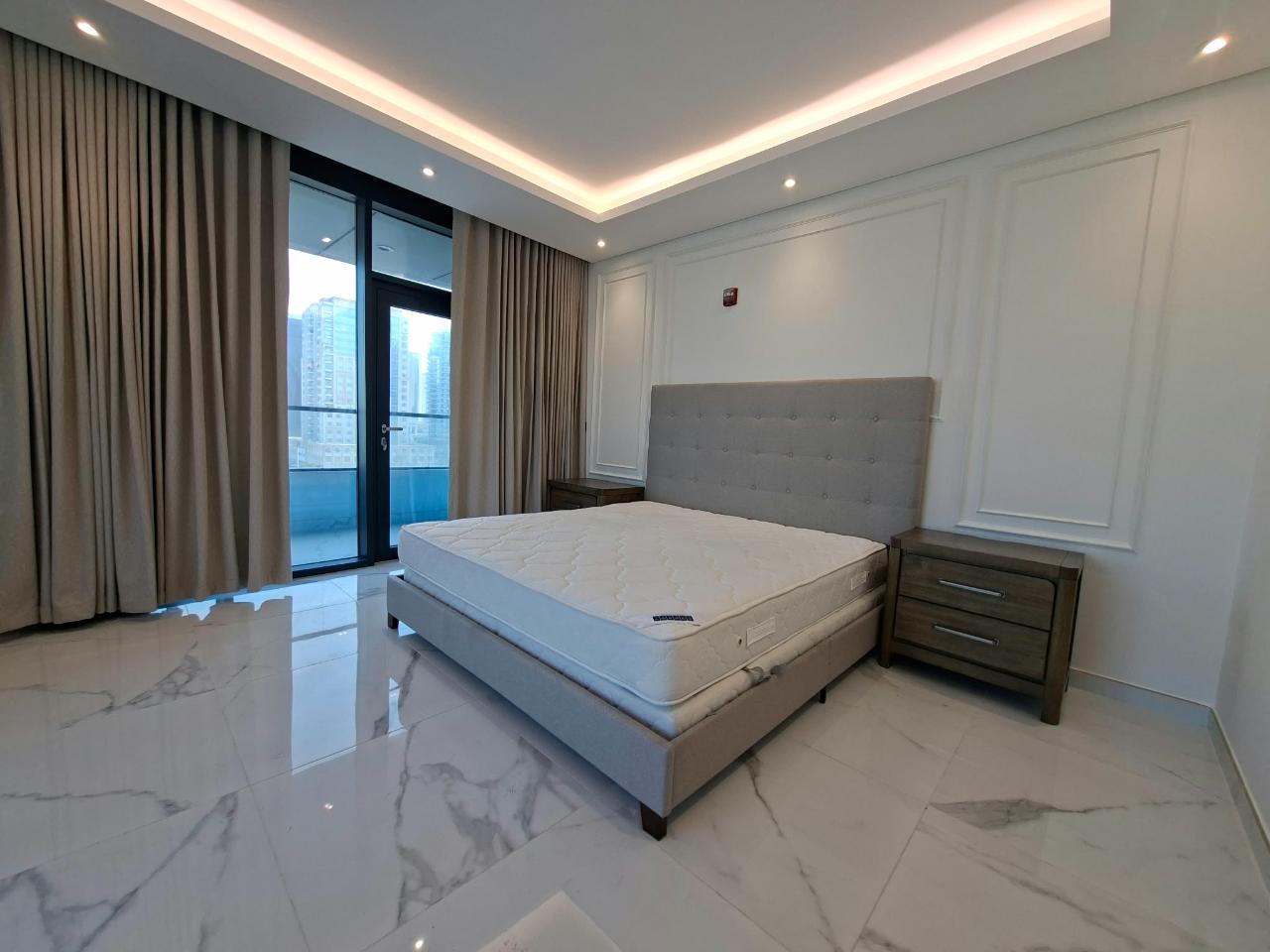 Luxury 2 BHK | Bills Included | Lusail Marina thumbnail 4