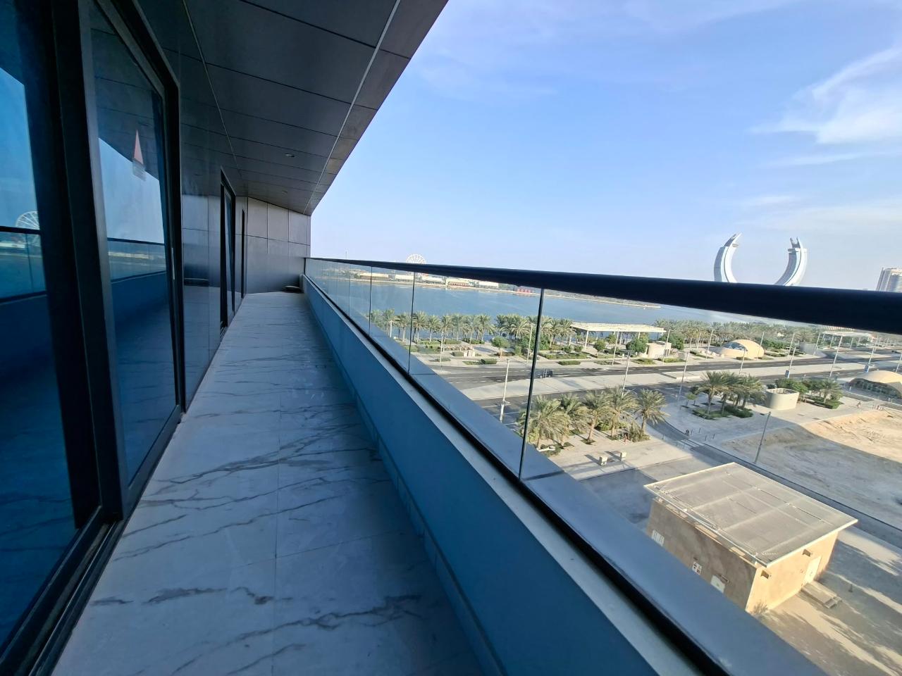 Luxury 2 BHK | Bills Included | Lusail Marina thumbnail 2