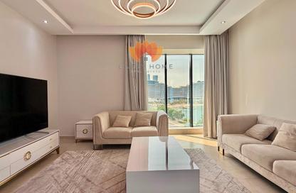Apartment - 1 - 2 for rent in Lusail Marina Heights - Marina District - Lusail