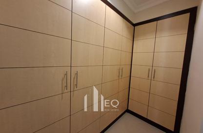 Apartment - 2 Bedrooms - 2 Bathrooms for rent in West Porto Drive - Porto Arabia - The Pearl Island - Doha Apartment - 2 Bedrooms - 2 Bathrooms for rent in West Porto Drive - Porto Arabia - The Pearl Island - Doha