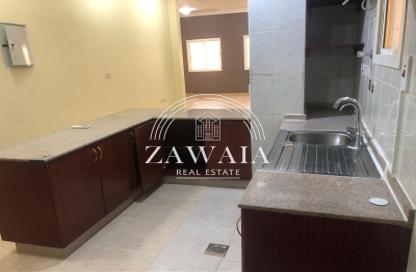 Apartment - 3 Bedrooms - 3 Bathrooms for rent in Al Sadd Road - Al Sadd - Doha