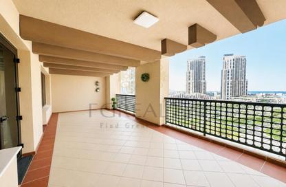 Apartment - 2 Bedrooms - 3 Bathrooms for rent in West Porto Drive - Porto Arabia - The Pearl Island - Doha