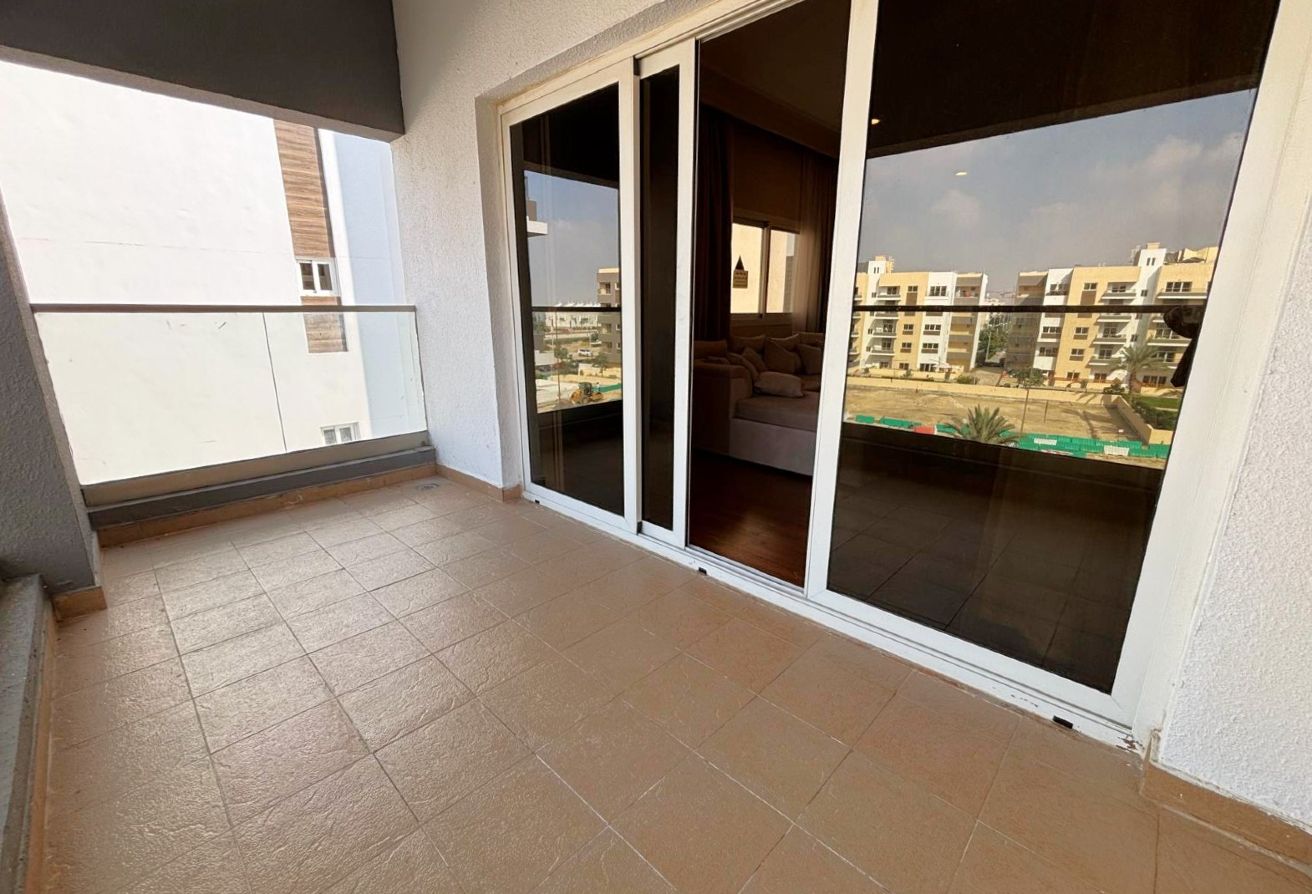 BILLS INCLUDED | FURNISHED 2 BEDROOMS+ BIG BALCONY - apartment in Fox Hills