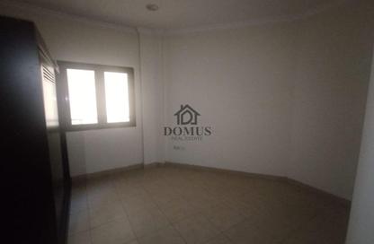 Apartment - 2 Bedrooms - 1 Bathroom for rent in Al Zubair Bakkar Street - Al Sadd - Doha