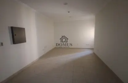 Apartment - 2 Bedrooms - 1 Bathroom for rent in Al Zubair Bakkar Street - Al Sadd - Doha