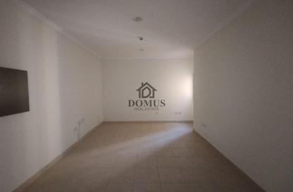Apartment - 2 Bedrooms - 1 Bathroom for rent in Al Zubair Bakkar Street - Al Sadd - Doha