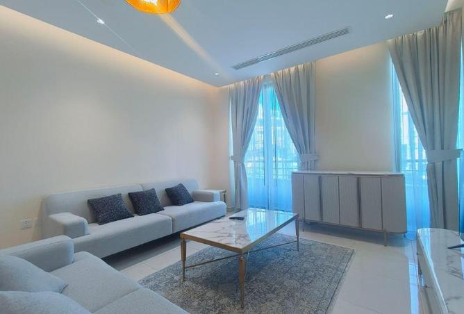 1008353 - Property Image 2