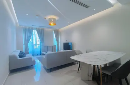 Apartment - 1 Bedroom - 2 Bathrooms for rent in Giardino Gardens - Giardino Villas - The Pearl Island - Doha