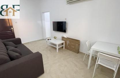 Apartment - 1 - 1 for rent in Muntazah 7 - Al Muntazah - Doha