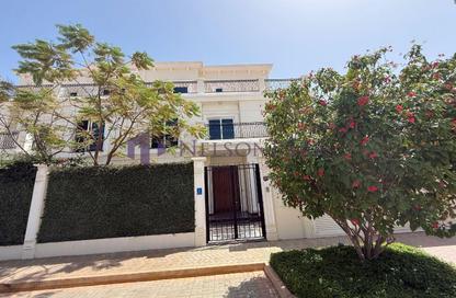 Villa - 6 Bedrooms - 7 Bathrooms for rent in The Garden - Floresta Gardens - The Pearl Island - Doha