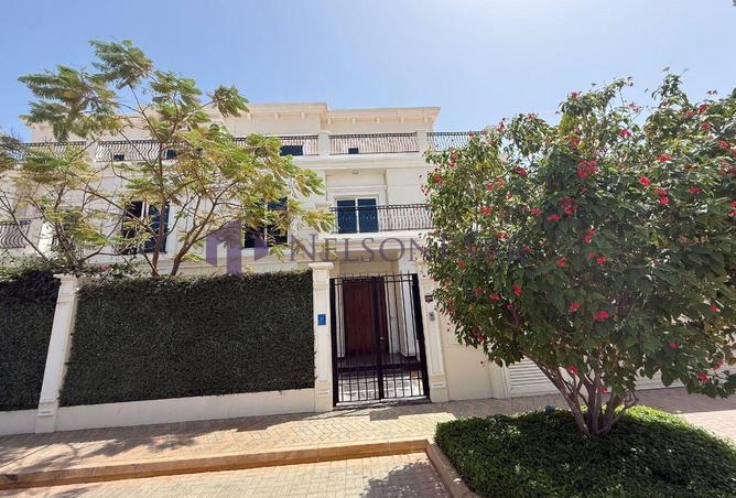 53520244 - Property Main Image