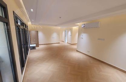 Apartment - 2 Bedrooms - 2 Bathrooms for rent in Al Nasr Street - Al Nasr - Doha