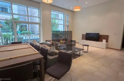 Compound - 3 Bedrooms - 5 Bathrooms for rent in Fereej Bin Mahmoud South - Fereej Bin Mahmoud - Doha