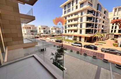Apartment - 1 Bedroom - 2 Bathrooms for rent in Crystal Residence - Gewan Island - The Pearl Island - Doha