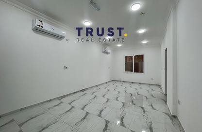 Apartment - 2 - 2 for rent in Madinat Khalifa Building 58 - Madinat Khalifa South - Madinat Khalifa - Doha